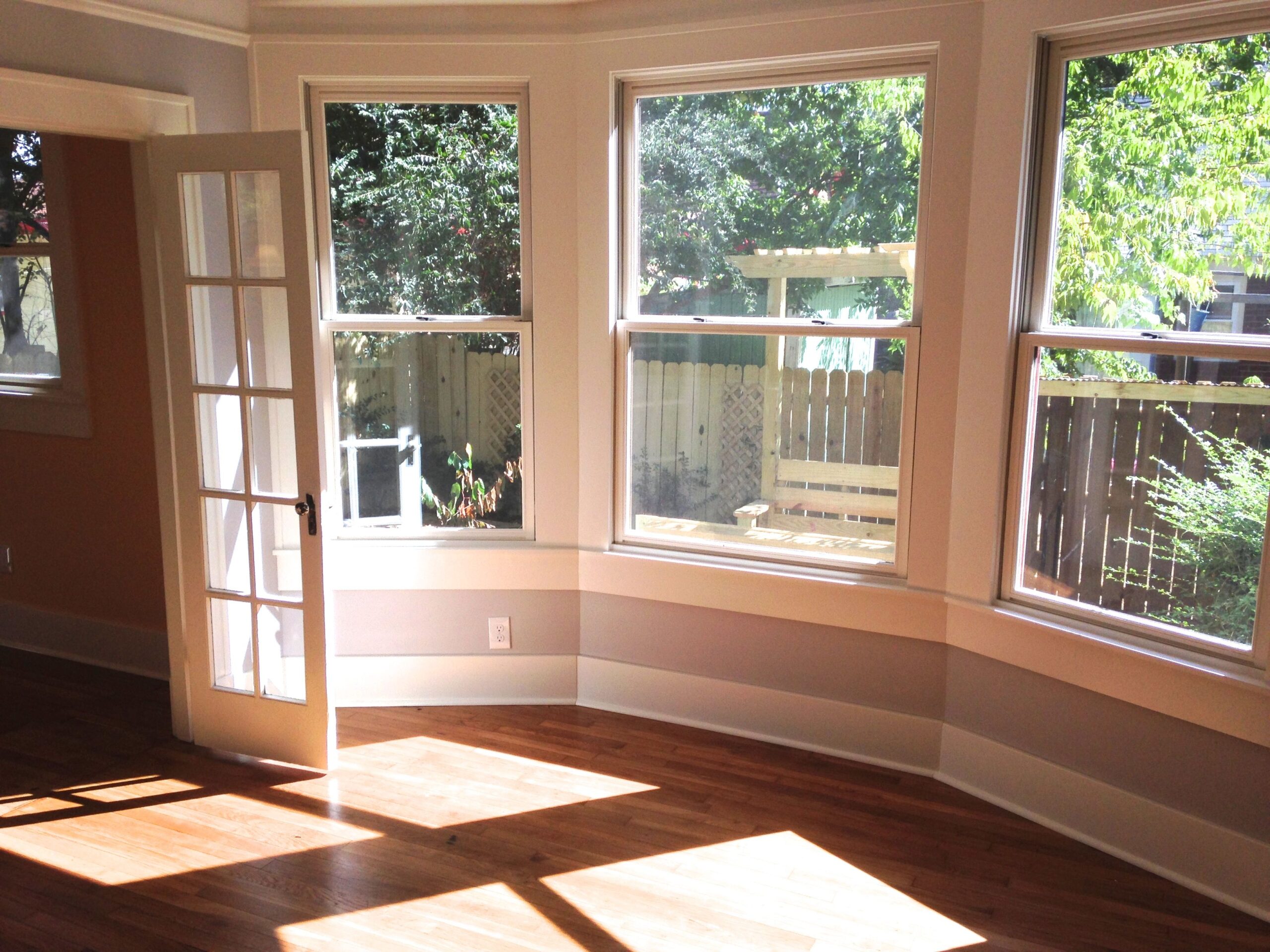 Sunny bay window to garden